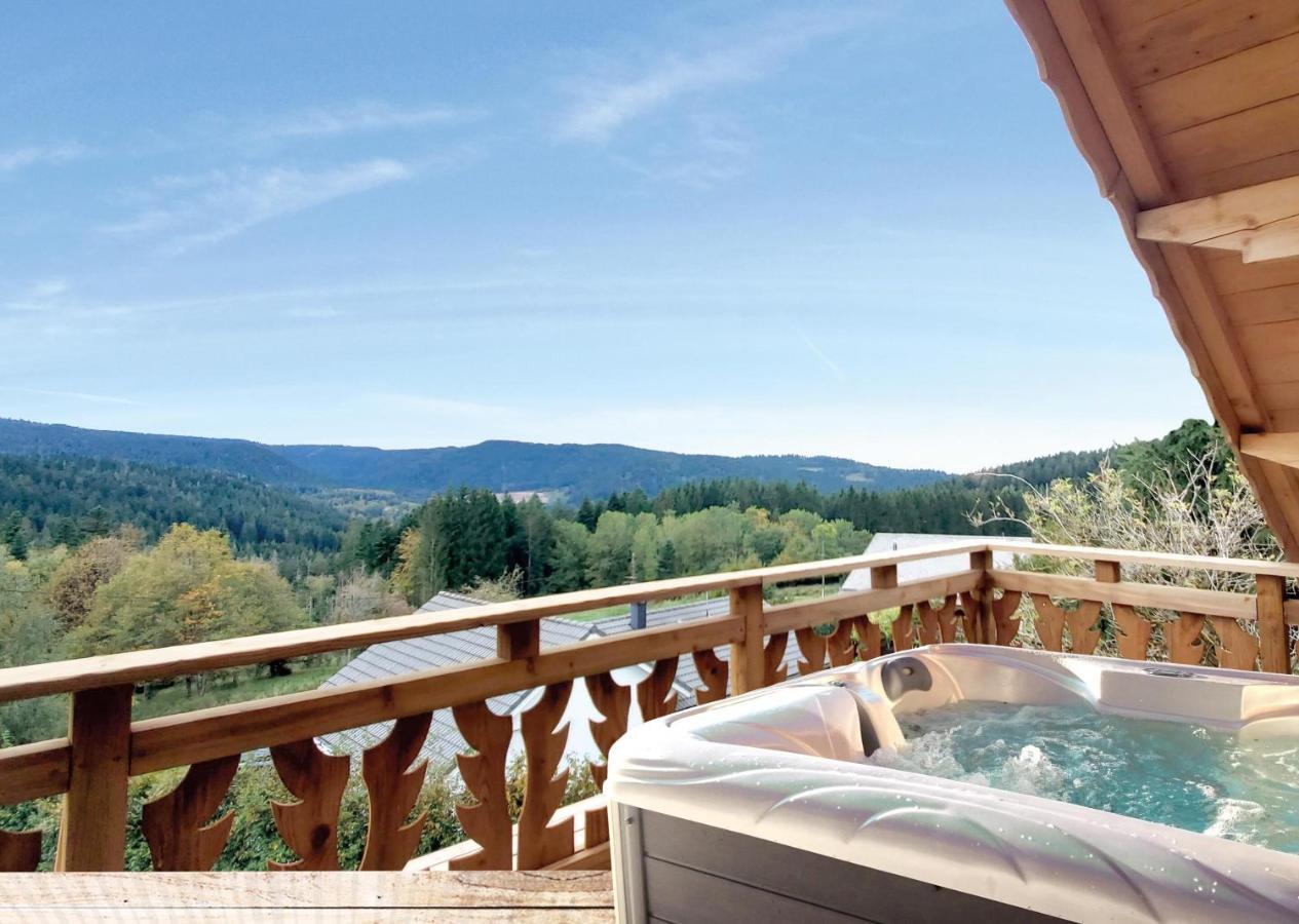 Gite Panoramique Et Spa De Liezey La Source Exterior foto